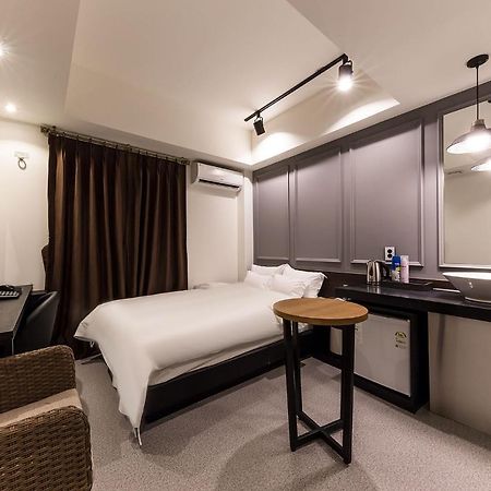 Raha Hotel Seoul Exterior photo