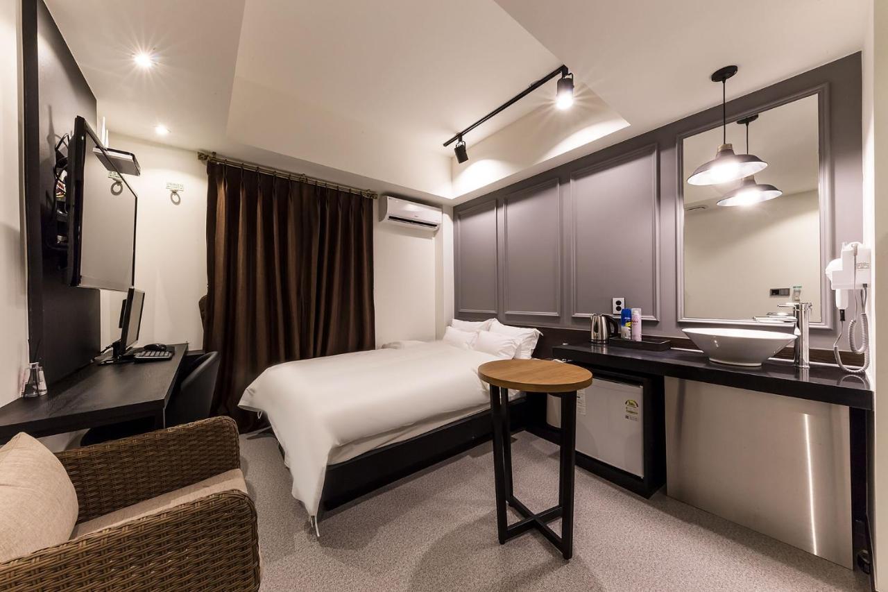 Raha Hotel Seoul Exterior photo