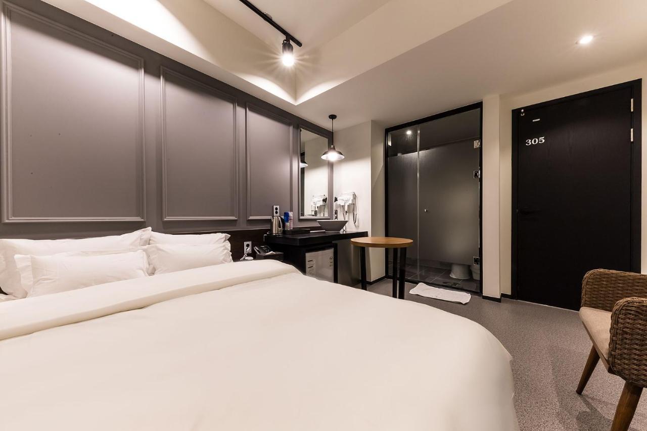 Raha Hotel Seoul Exterior photo